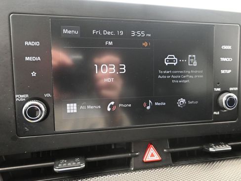 Certified 2024 Kia Sportage LX image 16