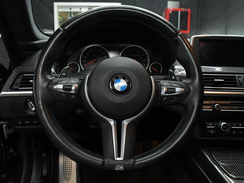 Used 2013 BMW M6 Coupe image 15