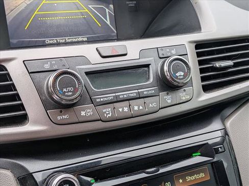 Used 2016 Honda Odyssey EX-L image 16