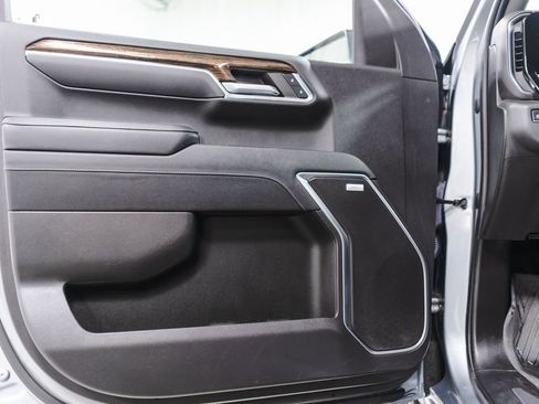 Used 2023 GMC Sierra 1500 Elevation w/ Preferred Package image 22