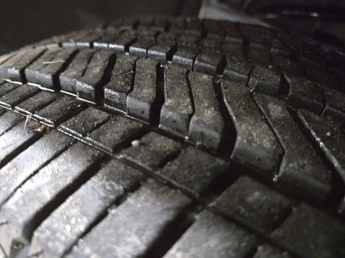 Used 2024 Chevrolet Silverado EV W/T image 9