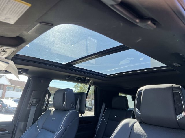 Certified 2024 Cadillac Escalade Premium Luxury w/ LPO, Floor Liner Package AWD/4WD image 20