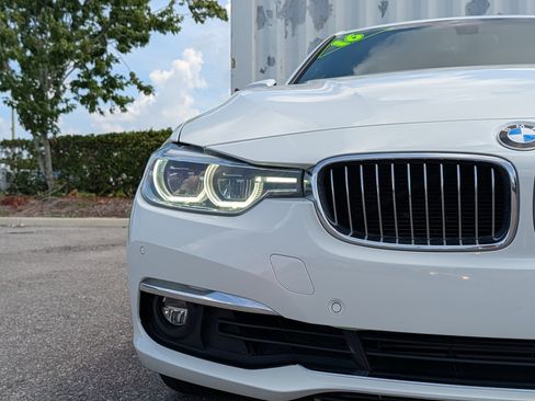 Used 2016 BMW 328i Sedan RWD image 9