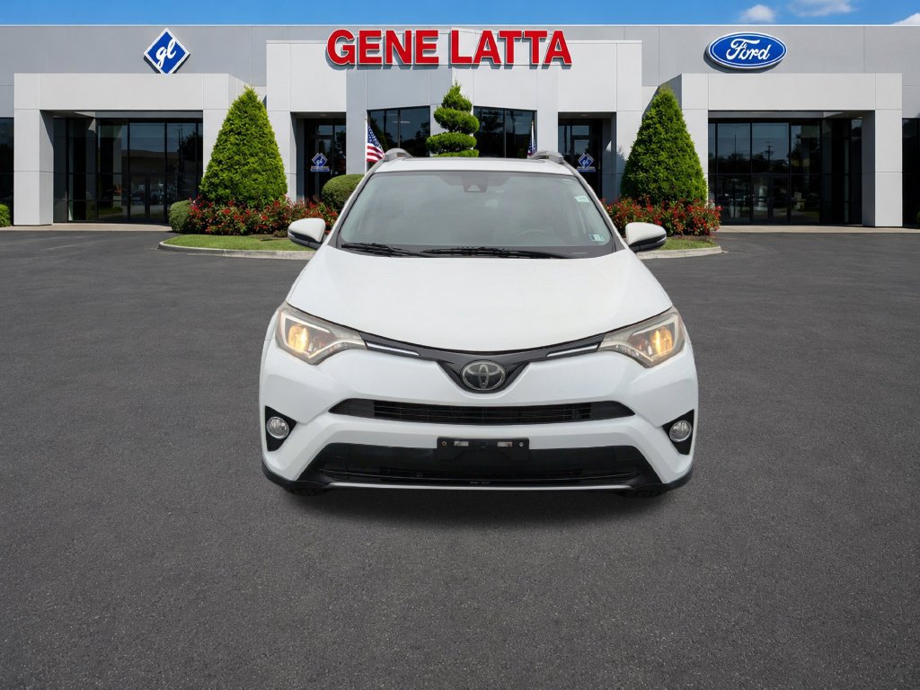 Used 2018 Toyota RAV4 XLE w/ Plus Extra Value Package AWD/4WD image 11