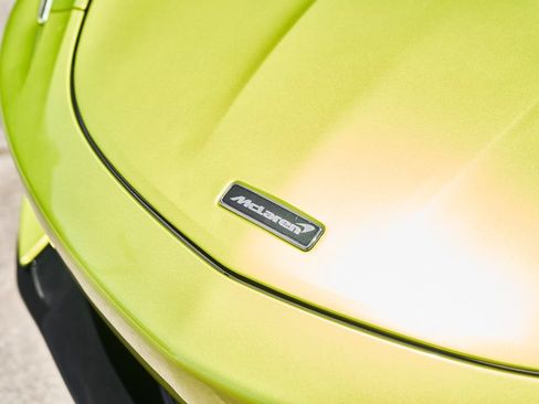 Used 2023 McLaren GT RWD image 8