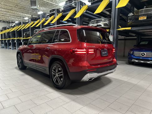 Certified 2024 Mercedes-Benz GLB 250 4MATIC image 3