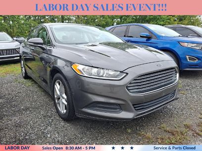 Used 2016 Ford Fusion SE