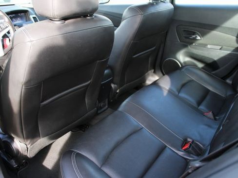 Used 2014 Chevrolet Cruze LT w/ Sun, Sound and Sport Package image 31