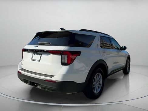 New 2026 Ford Explorer Active image 30