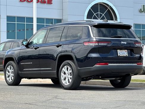 Certified 2023 Jeep Grand Cherokee L Limited image 9