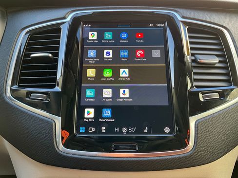 Certified 2023 Volvo XC90 B6 Plus w/ Protection Package image 22