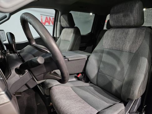 Used 2023 Ford F150 XLT w/ Trailer Tow Package image 24