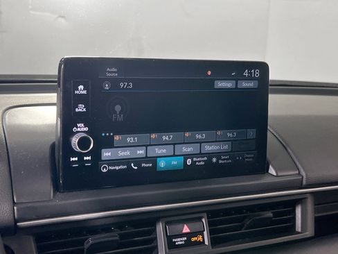 Used 2023 Honda Pilot Touring image 15