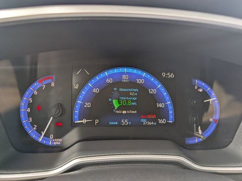 Used 2022 Toyota Corolla Cross XLE w/ Convenience Package image 30