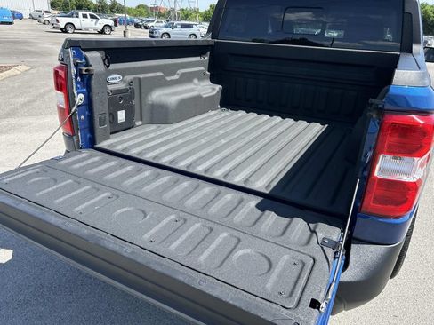 Used 2023 Ford Maverick Lariat FWD image 17
