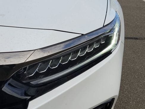 Used 2022 Honda Accord Sport image 10