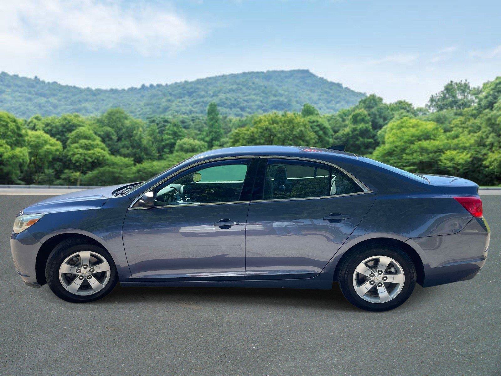 Used 2015 Chevrolet Malibu LS FWD image 6