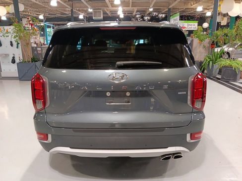 Used 2022 Hyundai Palisade SEL w/ 8P Bench Seat Package AWD/4WD image 17