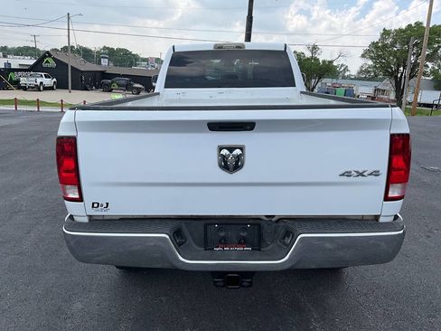 Used 2014 RAM 2500 Tradesman w/ Chrome Appearance Group AWD/4WD image 5