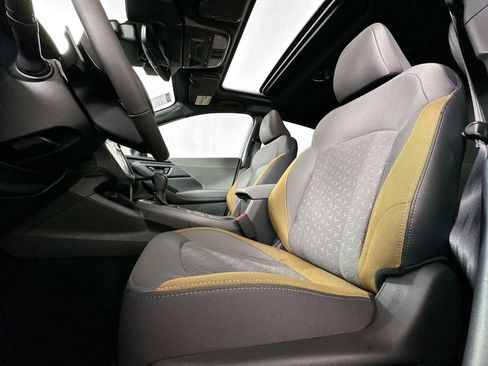 Certified 2025 Subaru Crosstrek 2.5i Sport w/ Crosstrek Mirror Package image 18