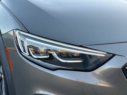 Used 2018 Buick Regal Essence w/ Driver Confidence Package #1 image 40