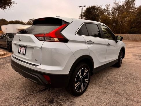 Used 2023 Mitsubishi Eclipse Cross SE image 9