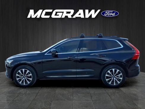 Used 2023 Volvo XC60 B5 Core FWD image 2