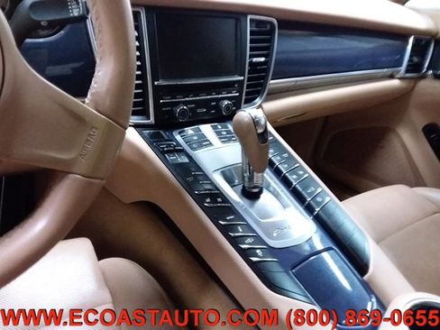 Used 2013 Porsche Panamera 4 image 12