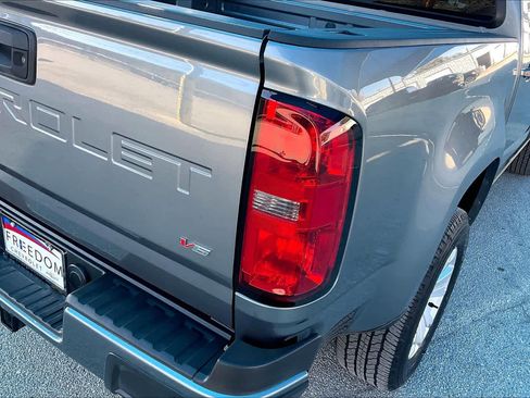 Used 2021 Chevrolet Colorado LT w/ LT Convenience Package image 28