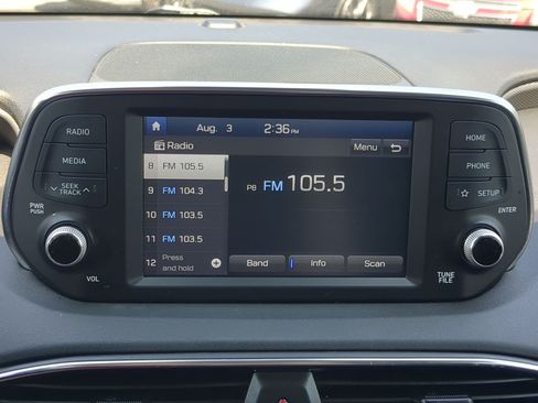 Used 2019 Hyundai Santa Fe SE AWD/4WD image 23