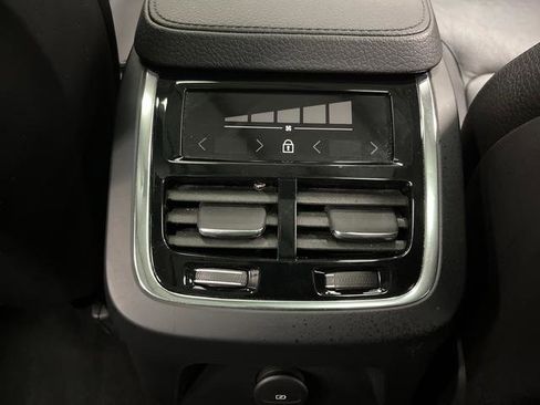 Used 2021 Volvo XC90 T8 Inscription Expression w/ Advanced Package image 34
