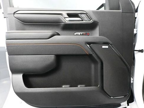 Used 2023 GMC Sierra 1500 AT4 w/ AT4 Preferred Package image 22