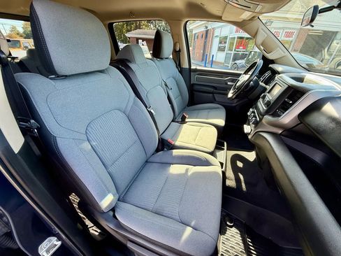 Used 2019 RAM 1500 Big Horn image 11