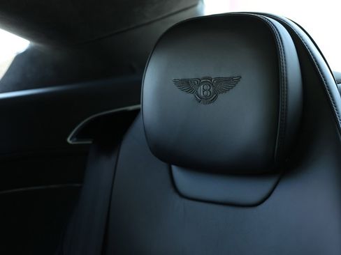 Used 2020 Bentley Continental GT image 36
