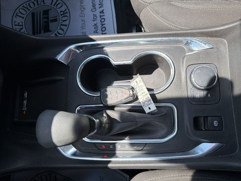 Used 2023 Chevrolet Traverse LT w/ LPO, Floor Liner Package AWD/4WD image 17