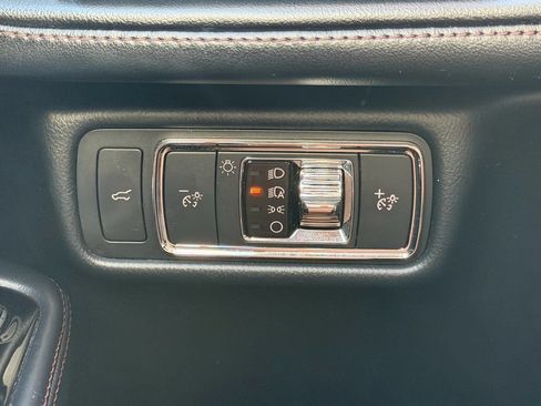 Used 2022 Lincoln Aviator Reserve RWD image 36