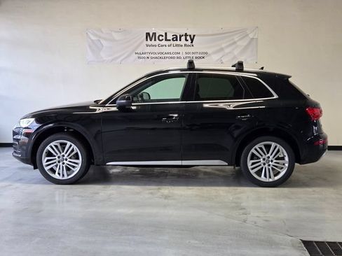 Used 2018 Audi Q5 2.0T Premium Plus w/ Premium Plus Package AWD/4WD image 2