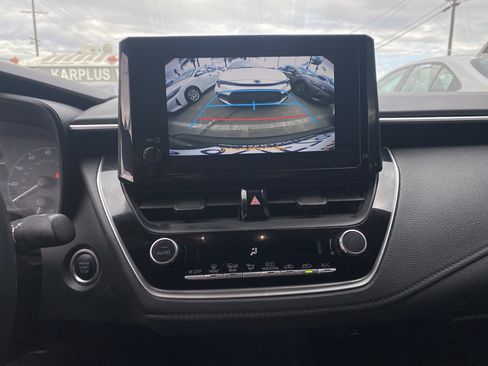 Used 2023 Toyota Corolla SE w/ SE Premium Package FWD image 14