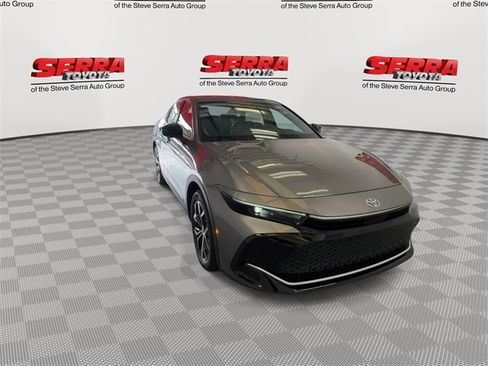 New 2026 Toyota Crown image 3