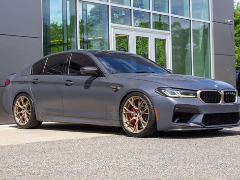 Used 2022 BMW M5 CS AWD/4WD image 3