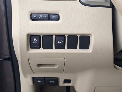 Used 2015 Nissan Murano SL w/ SL Technology Package image 34