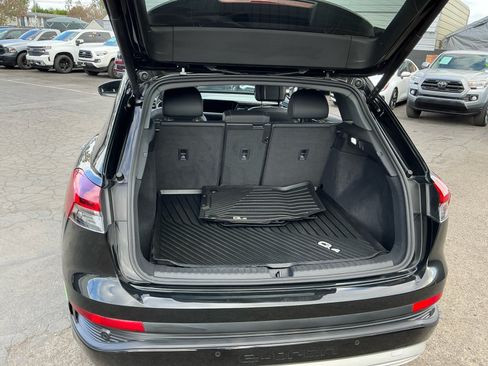 Used 2023 Audi Q4 e-tron Premium Plus w/ Premium Plus RWD image 25