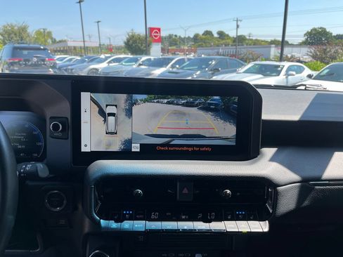 Used 2025 Toyota Land Cruiser AWD/4WD image 18
