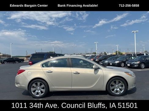 Used 2012 Buick Regal Premium image 1