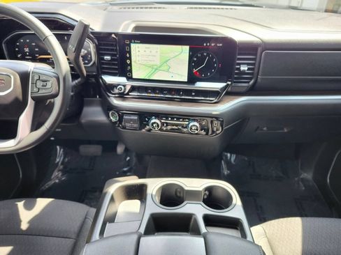 Used 2026 GMC Sierra 1500 Elevation AWD/4WD image 12