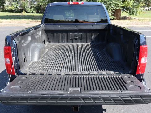 Used 2007 Chevrolet Silverado 1500 LT w/ 1LT Convenience Package image 14