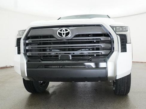 New 2026 Toyota Tundra Limited AWD/4WD image 17