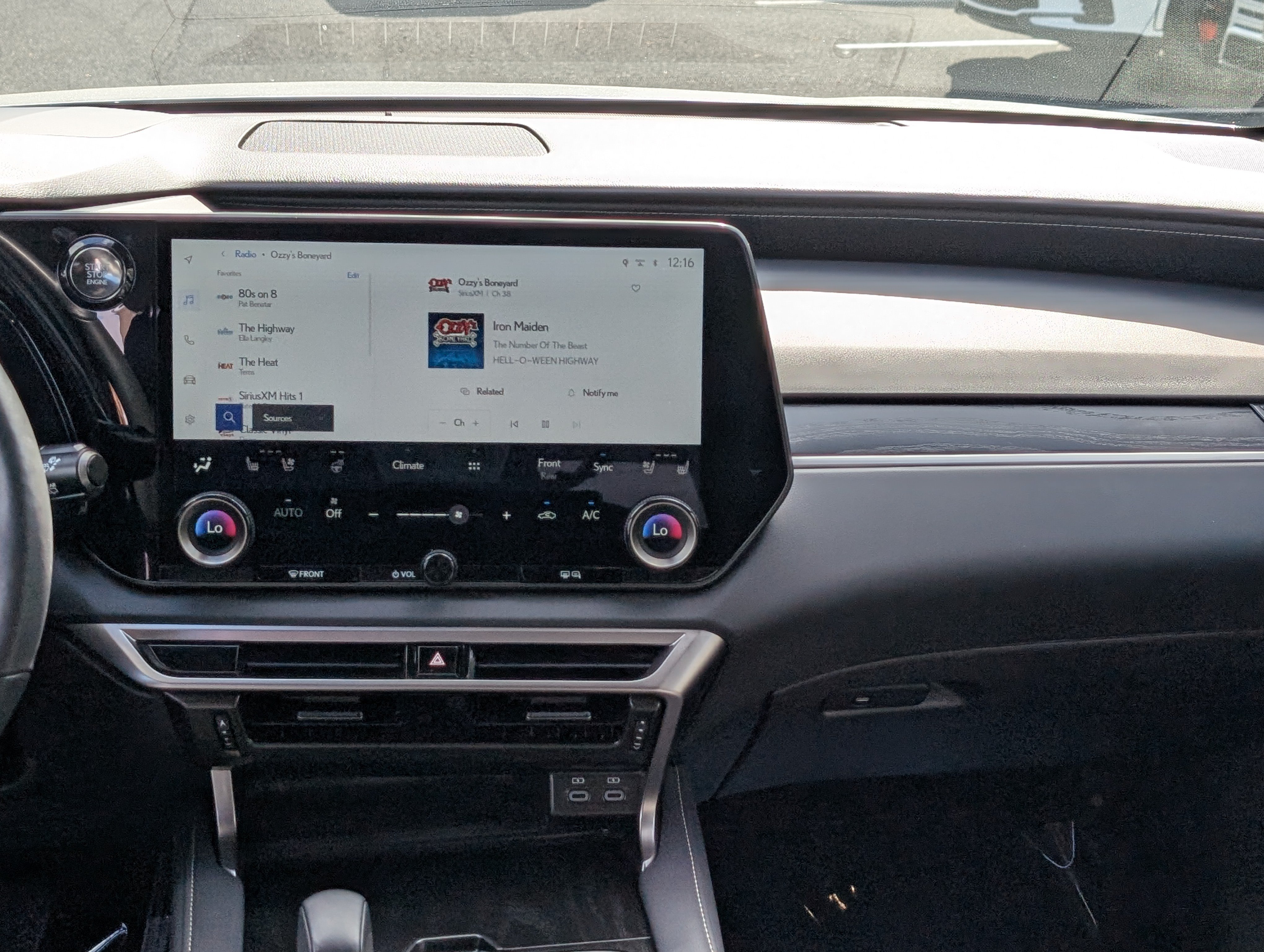Used 2025 Lexus RX 350 Premium w/ Accessory Package (Z1) AWD/4WD image 19
