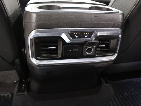 Used 2020 Chevrolet Silverado 2500 LTZ w/ LTZ Premium Package image 22