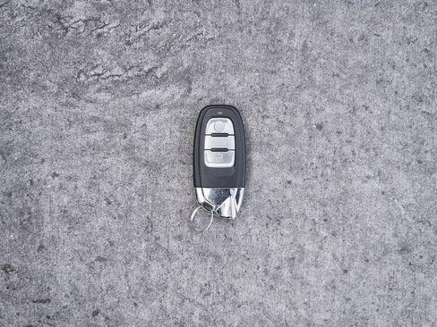 Used 2020 Lamborghini Huracan EVO image 70